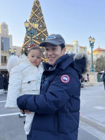 Canada Goose เหมาะกับไปเที่ยวเมืองหนาวเยอะๆที่สุดครับ แนะนำสุดๆ